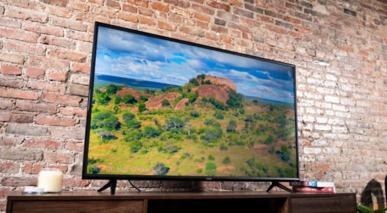 شاشات تلفزيون