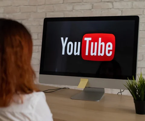 كم دقيقة تُحتسب مشاهدة على يوتيوب